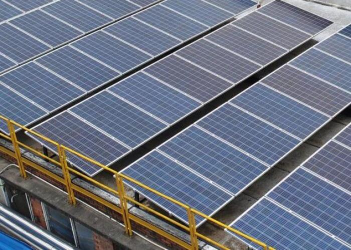 Transición energética se consolidaría en dos décadas, según experto