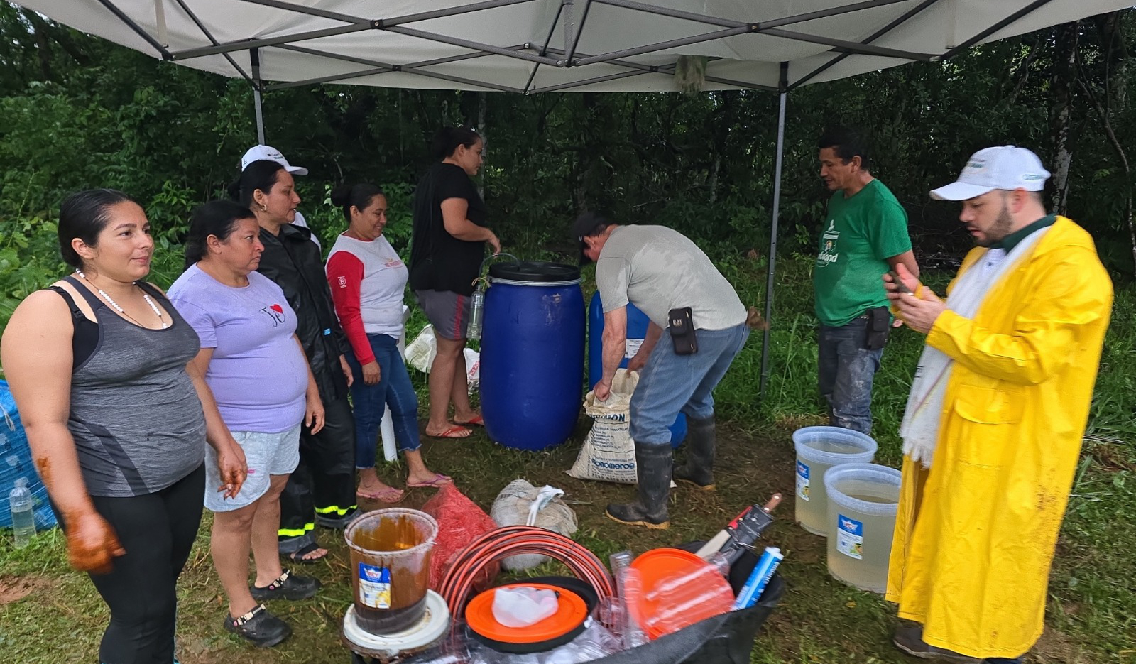 Biofábricas Comunitarias: El motor de la autogestión y el emprendimiento local