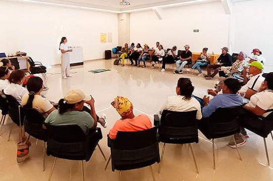 En Sucre: transformando sesgos en oportunidades